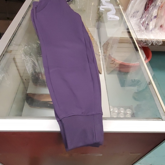 Sweats - Picture 3 of 3